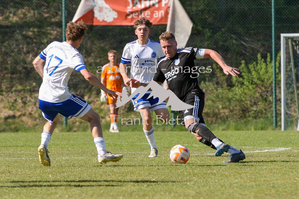 993T9895 | Medien- Sport- Entertainmentfotos