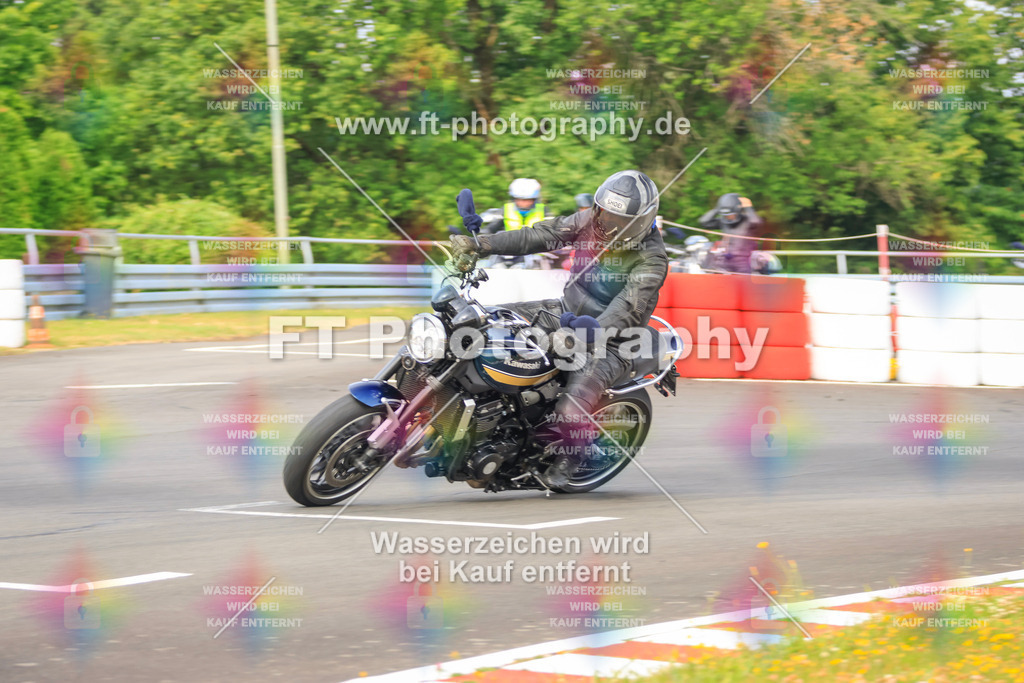 _DSK2055 | Hier findet Ihr Bilder von Touristenfahrten auf der Nürburgring Nordschleife oder von anderen Veranstaltungen die ich besucht habe. Viel Spass beim Durch Schauen 