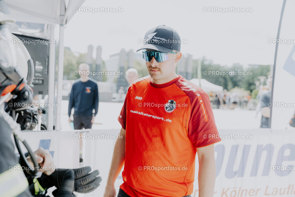 240825_Treppenlauf-666 | Professionelle Fotos Ihrer Laufsportveranstaltung.