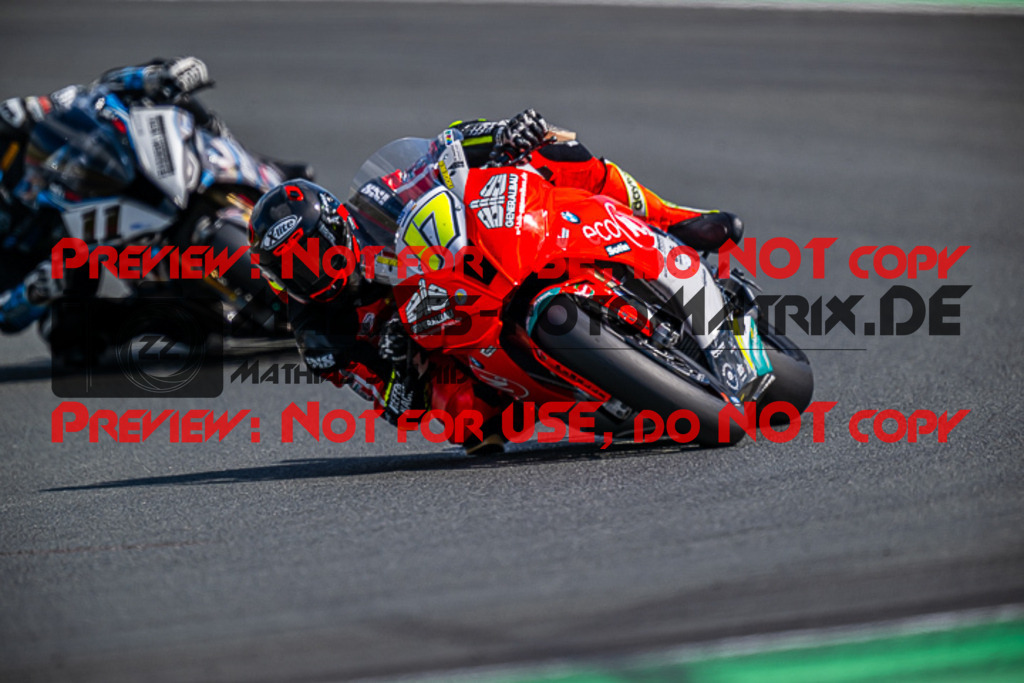 MaZZes_FotoMatrix_220522_6983 | Fotograf Mathias Schmid
Sportfotograf,
Eventfotograf,
Hochzeitsfotograf,
Portraitfotograf