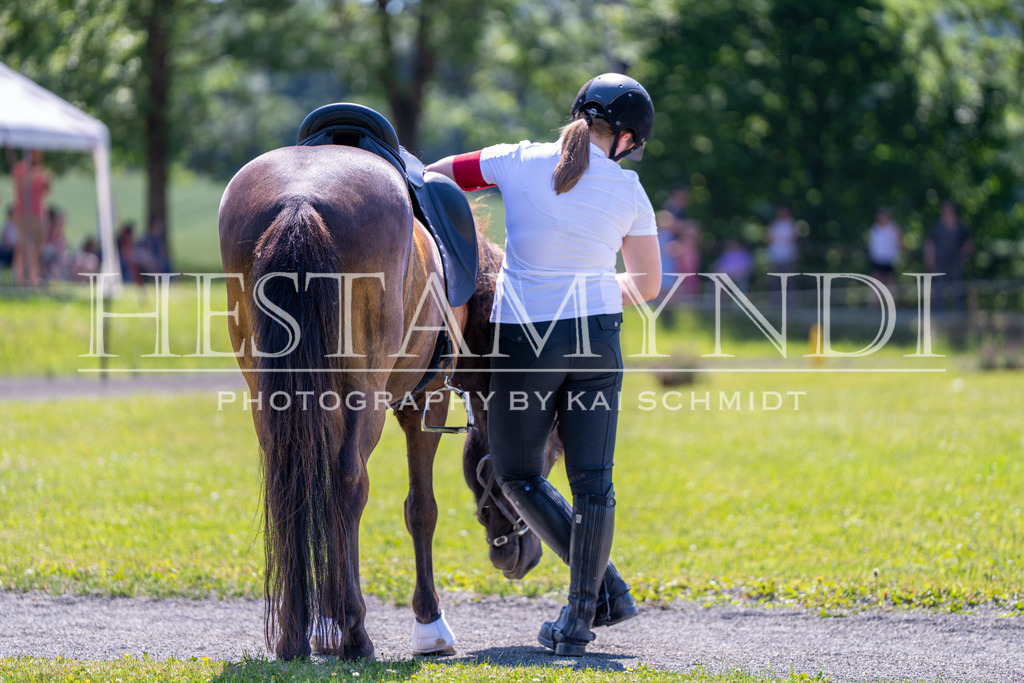 KAI05091 | Ihr sucht einen Fotografen für eure nächste OSI? Ich begleite auch euer Turnier für Islandpferde fotografisch.  - Realisiert mit Pictrs.com