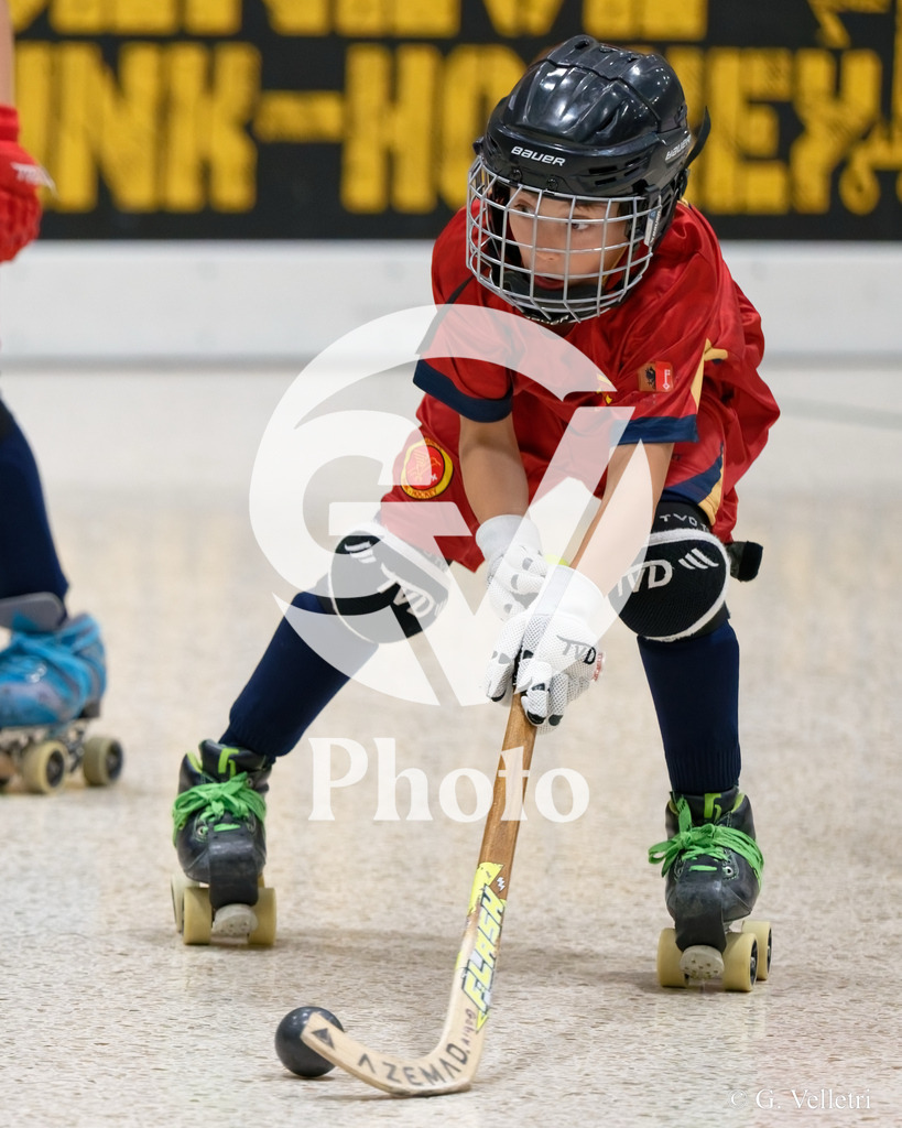 U13  - Geneve RHC v HC Munsingen W  |  during the U13  match between Geneve RHC and HC Munsingen W  at Centre sportif de la queue d'arve in Geneve, Switzerland