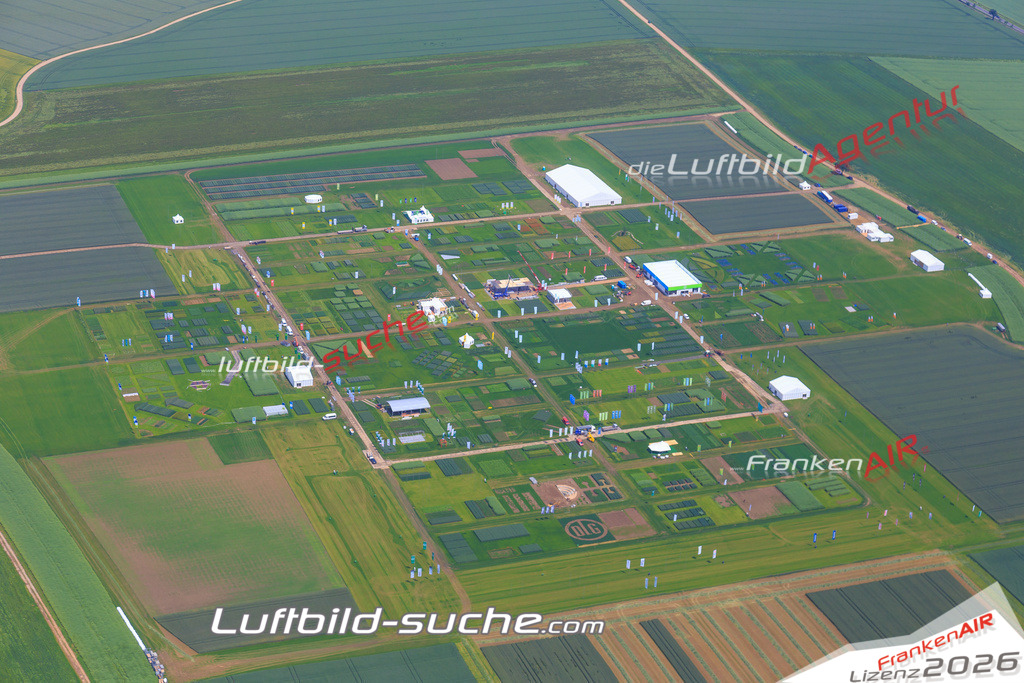 Luftbild von  Knetzgau - Luftaufnahme wurde 2016 von https://frankenair.de mittels Flugzeug (keine Drohne) erstellt - die Geschenkidee