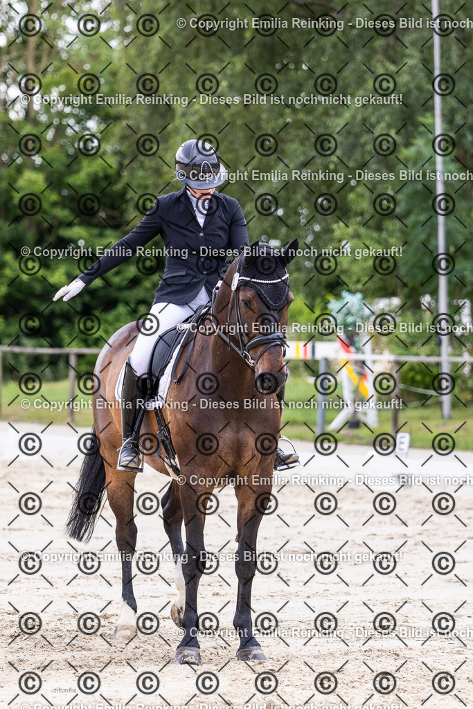 CL5A2002 | Emilia Reinking Fotografie - Realisiert mit Pictrs.com