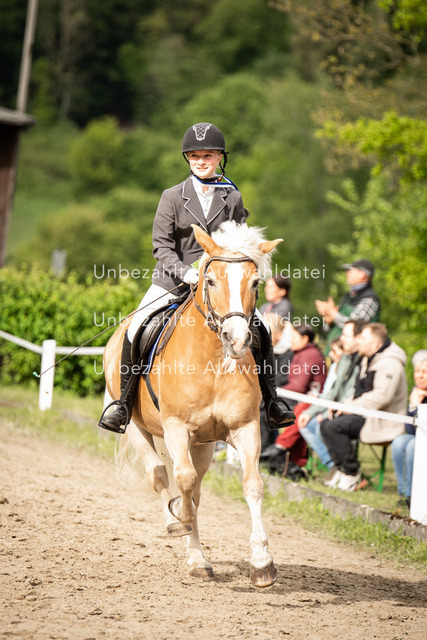 Bad_Meinberg_07816 | saradresslerfotografie - Realisiert mit Pictrs.com
