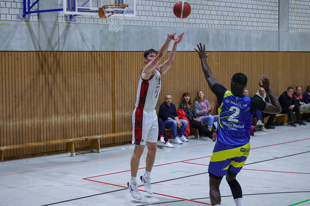 Regio BAYER GIANTS vs SV Haspe 70-26 | Fotos von Basketballspielen aus dem Raum NRW fotografiert von Gero Mueller-Laschet und Daniel Schaefer - Realisiert mit Pictrs.com