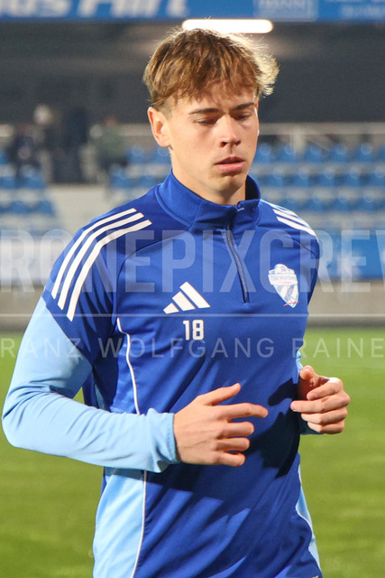 UEFA Europa League 2025/26: SK Sturm Graz vs SK Brann | Graz, Austria, 29.JAN.26 - SOCCER - UEFA Europa League, SK Sturm Graz vs SK Brann Bergen. The image shows Fabian Wilfinger (Hartberg) by warm up.
