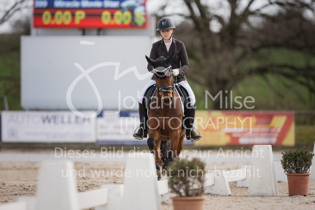 230410_Frühlingsfest_Dressurreiter-L-675 | Deine schönsten Turniermomente als professionelle Fotos! Entdecke hochwertige Pferdesport-Fotografie im Online-Shop. Jetzt Fotos finden & bestellen!
