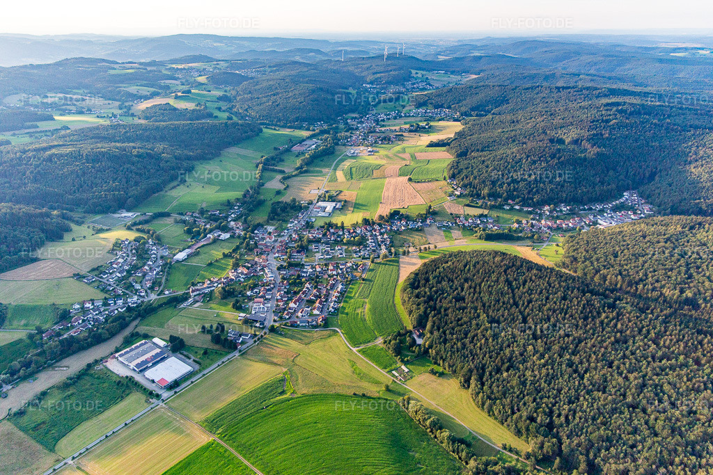 Luftbild: Ortsansicht von Süden im Ortsteil Affolterbach in Wald-Michelbach im Bundesland Hessen in Deutschland. Foto: IMG_142640.jpg vom 18.07.2024 durch Werner Riehm/FLY-FOTO.de
