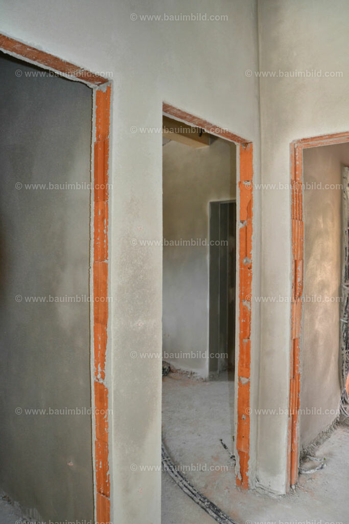 bib-lg18-putzarbeiten-0114 | Nach LV-Leistungsgruppen sortierte Detailfotos über den Bau eines Hauses. Alle Hausbau-Bilder direkt vom Urheber und Autor der Website Haus-Selber-Bauen.com