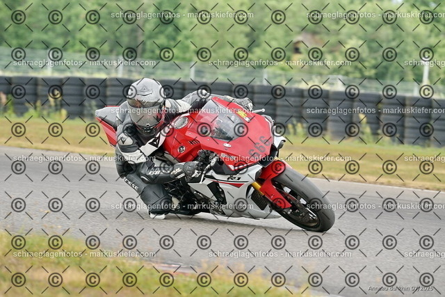 25bt05-0914 | markuskiefer.com - Realisiert mit Pictrs.com