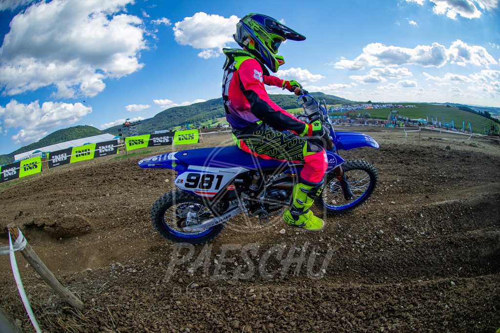 85 (255) | Paeschuphoto Shop - Wer nicht sucht der auch nicht findet.Ob Motocrossbilder oder von einem besuchtem Spiel, Hauptsache Action. - Realisiert mit Pictrs.com