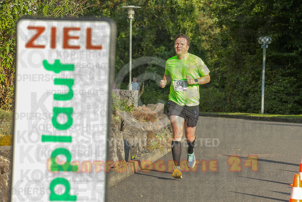 250801_1909_EX1_7180 | Sportfotografie im Rhein-Sieg Kreis, Köln, Bonn, NRW, Rheinland Pfalz, Hessen, etc. Unser Tätigkeitsfeld umfasst den Laufsport vom Volkslauf über den Marathon, Duathlon, Triathon bis zum Ultralauf wie Kölnpfad Ultra oder Schindertrail.