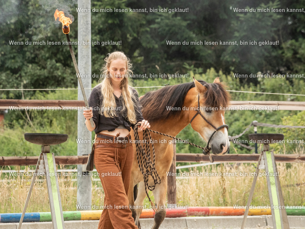 598A7711 | photographylinaismer - Realisiert mit Pictrs.com