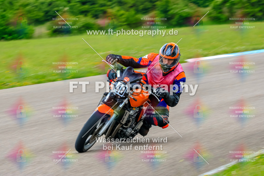 MotoTeam-3267 | Hier findet Ihr Bilder von Touristenfahrten auf der Nürburgring Nordschleife oder von anderen Veranstaltungen die ich besucht habe. Viel Spass beim Durch Schauen 