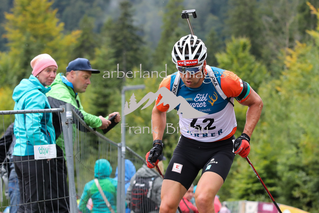 OE7A3237 | Phillip Nawrath