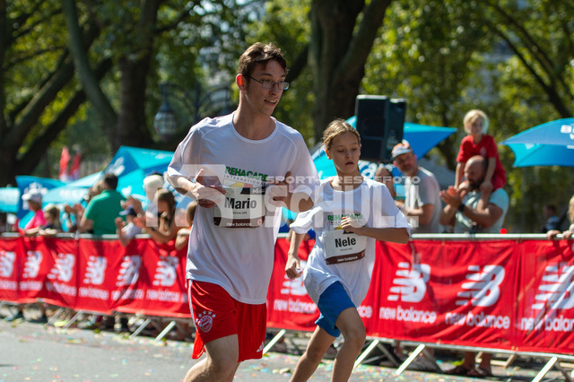 20240901_NSZ_4408_1 | DEU, Düsseldorf, 01.09.2024 Kö-Meile  - Realisiert mit Pictrs.com