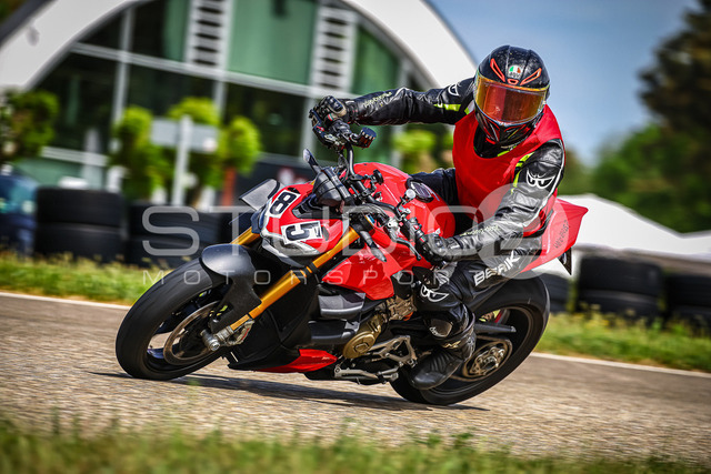 0085-250503_DCB-041_85 | Deine Full-Service-Agentur für ✔️Videoproduktionen und ✔️Motorsportfotografie Jetzt Angebot anfragen!