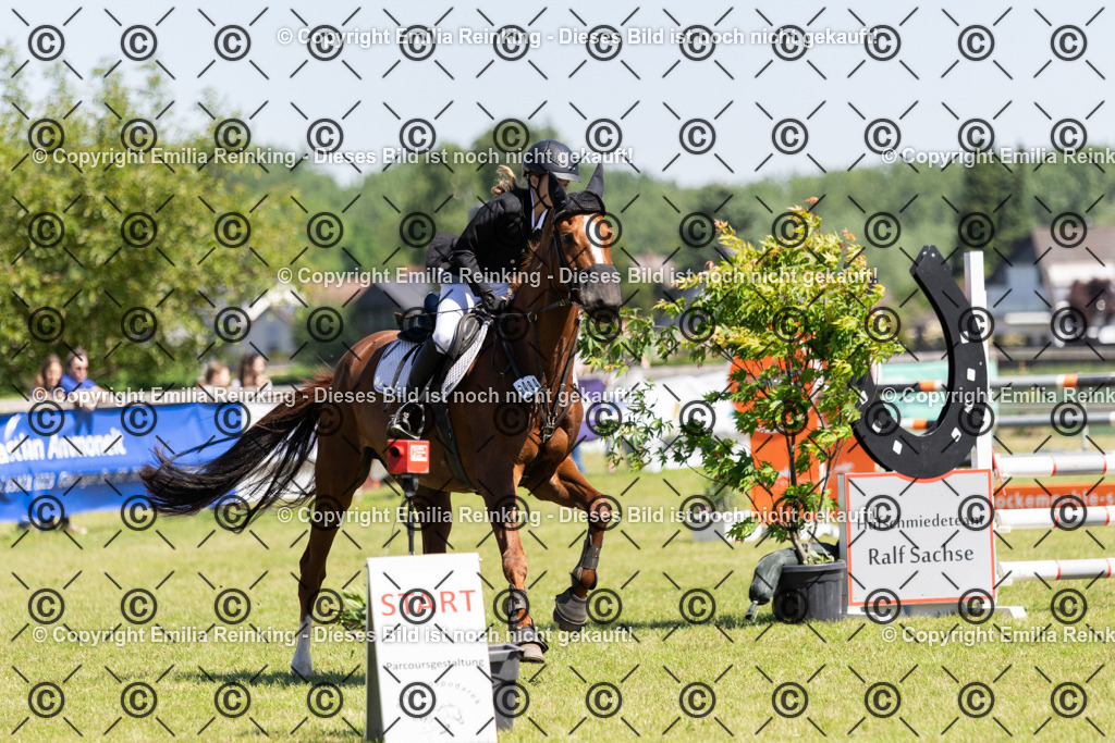 CL5A1102 | Emilia Reinking Fotografie - Realisiert mit Pictrs.com