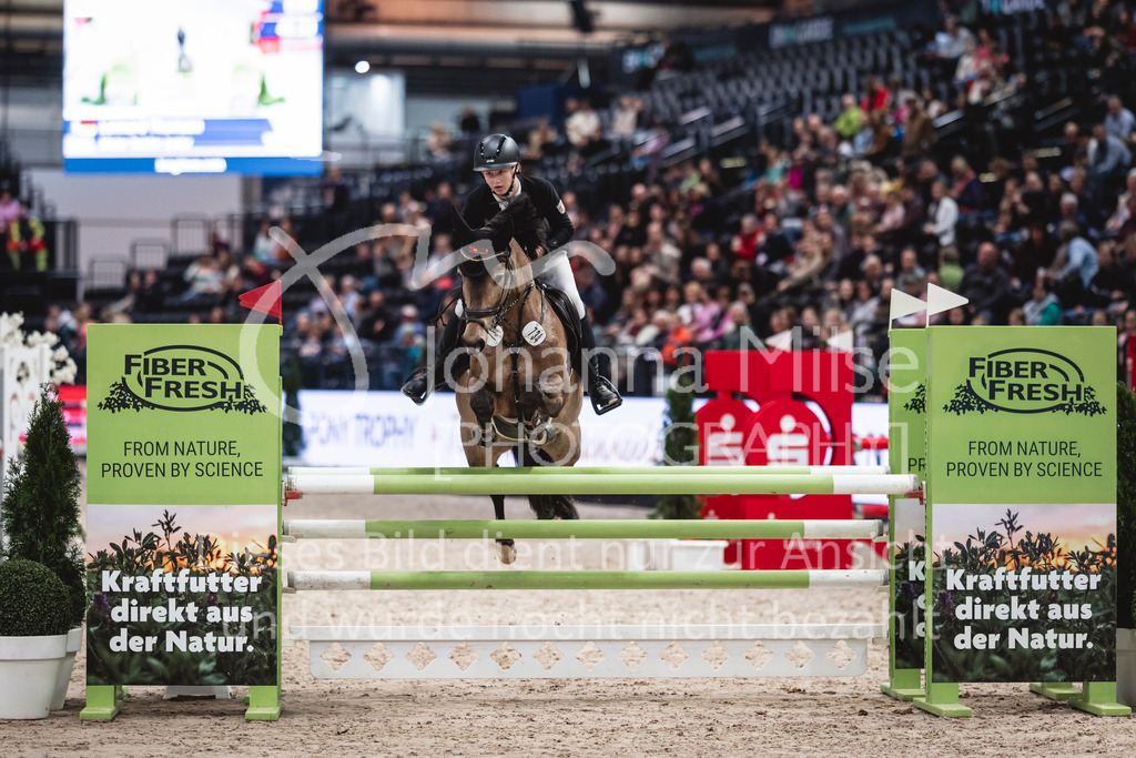 240119_Leipzig_PonyTrophy-559 | Deine schönsten Turniermomente als professionelle Fotos! Entdecke hochwertige Pferdesport-Fotografie im Online-Shop. Jetzt Fotos finden & bestellen!