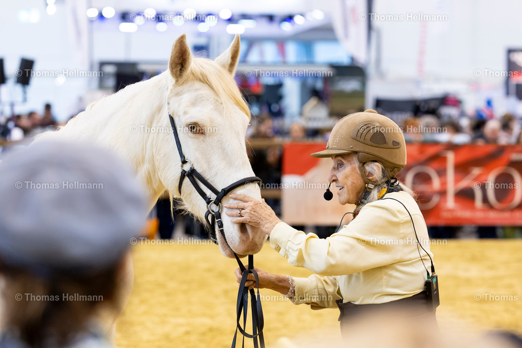 TH_Linda Tellington-Jones_26696 | EQUITANA 2025 am 07.03.25 in Essen