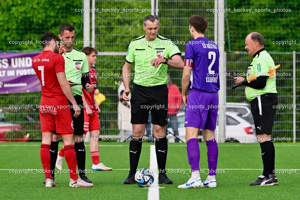 Austria Klagenfurt Amateure vs. St. Jakob im Rosenthal | #7 Manuel Schüttelkopf St. Jakob, #2 Florian Georg Weiss Austria Klagenfurt, Robert Weltz Referee, Günter Messner Referee, Gregor Komar Referee, #2 Florian Georg Weiss Austria Klagenfurt, #30 Alexander Turkin Austria Klagenfurt, Austria Klagenfurt Amateure vs. St. Jakob im Rosenthal, Austria Klagenfurt Amateure vs. St. Jakob im Rosenthal am 16.05.2025 in Klagenfurt (Wörthersee Stadion ), Austria, (Photo by Bernd Stefan)