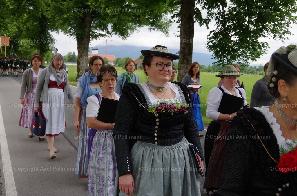 IMGP5886 | fotografiert von Axel PollmannLeonhardi Wallfahrt Benediktbeuern und Murnau, Fronleichnam, Fasching, Landschaft im Loisachtal und Benediktbeuern  - Realisiert mit Pictrs.com