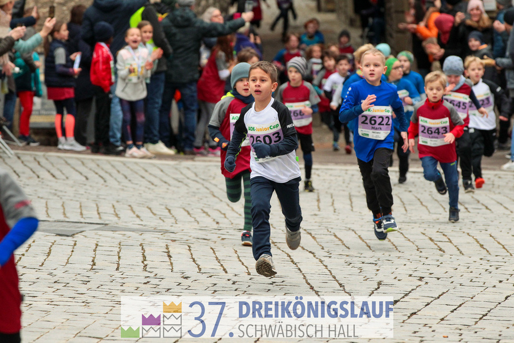 AOK JuniorCup 400m | 3Koenigslauf 2023 - Realisiert mit Pictrs.com