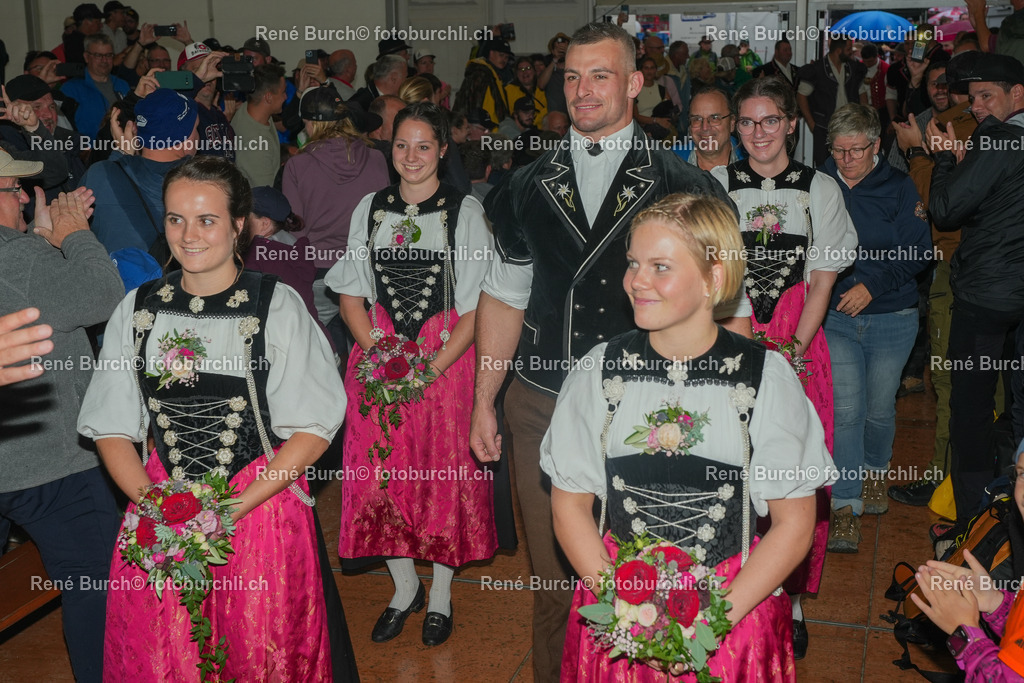201 | René Burch leidenschaftlicher Fotograf aus Kerns in Obwalden.  Hier finden sie Sport, Landschaft und Natur Fotografie.
 - Realisiert mit Pictrs.com