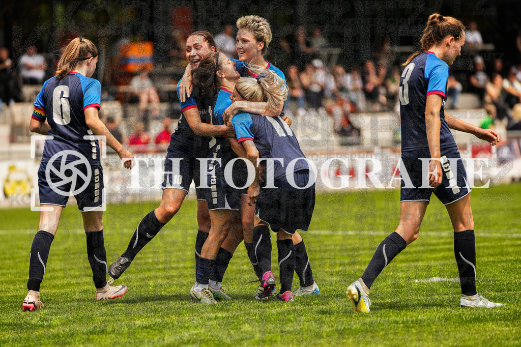 GER, FC Hauingen - SV Waldhaus, Frauen-Fussball, Rothaus Bezirkpokal, Finale, Saison 2024/2025, 29.05.2025 | GER, FC Hauingen - SV Waldhaus, Frauen-Fussball, Rothaus Bezirkpokal, Finale, Saison 2024/2025, 29.05.2025Foto: TH Fotografie/Alessio Bosco