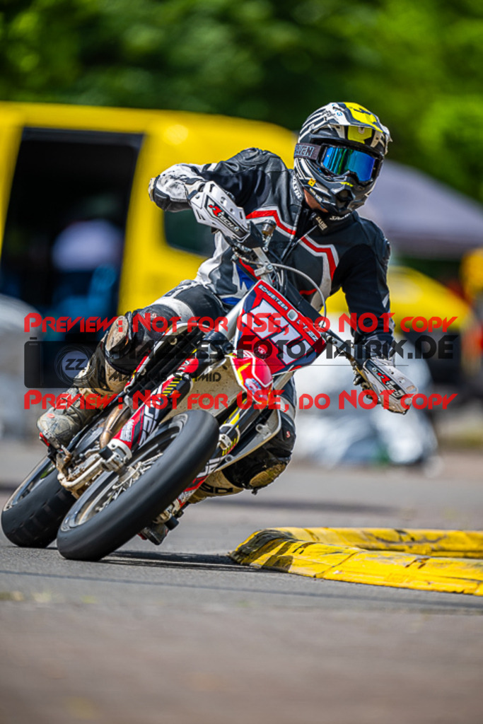 MaZZes_FotoMatrix_220618_3313 | S4