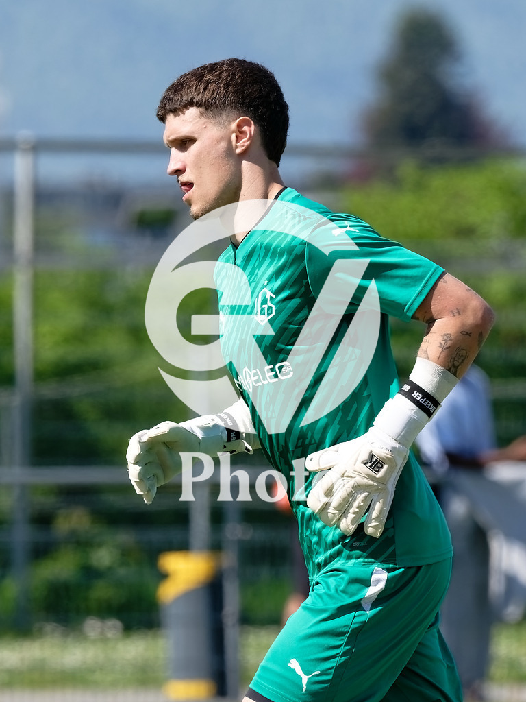 FC Vernier  v UGS FC  - 2eme ligue inter  | Geneva, Switzerland - April 19 : during the 2eme ligue inter  match between FC Vernier  and UGS FC  at Stade de Vernier on April 19 , 2026 in Geneva, Switzerland.