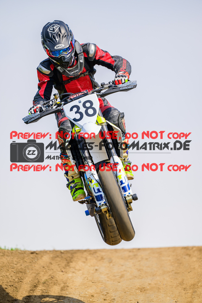 MaZZes_FotoMatrix_240622_6007705_7189 | S4