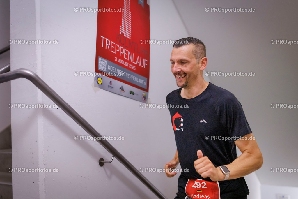 KölnTurm Treppenlauf; Köln, 03.08.2025 | Impressionen vom KölnTurm Treppenlauf am 03.08.2025 in Köln (Nordrhein-Westfalen). 
