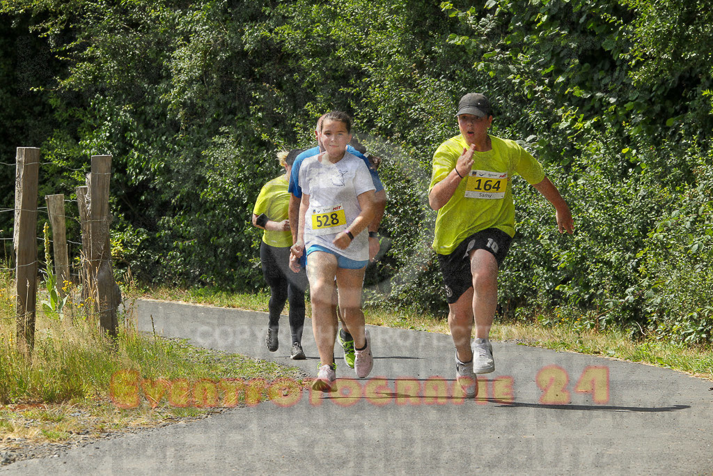 220625_1526_EV4_3986 | Sportfotografie im Rhein-Sieg Kreis, Köln, Bonn, NRW, Rheinland Pfalz, Hessen, etc. Unser Tätigkeitsfeld umfasst den Laufsport vom Volkslauf über den Marathon, Duathlon, Triathon bis zum Ultralauf wie Kölnpfad Ultra oder Schindertrail.