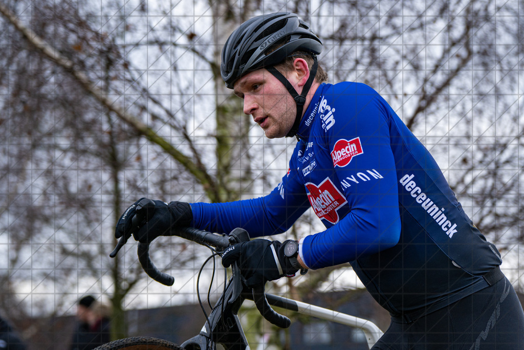 26. Stadler Weser-Ems Cup 2025/2026 - Silvestercross Melle | 31.12.25: 26. Stadler Weser-Ems Cup 2025/2026 - Silvestercross Melle / Melle / Deutschland  //   CREDIT:www.bullenfotos.de, Martin König, Hörner Weg 40, D-49078 Osnabrück, +4917663732967 // Nutzung und Weitergabe nur zu den vereinbarten Zwecken. Presseanfragen an Ersteller. Alle Rechte beim Ersteller. Honorierung nach MFM. - Realisiert mit Pictrs.com