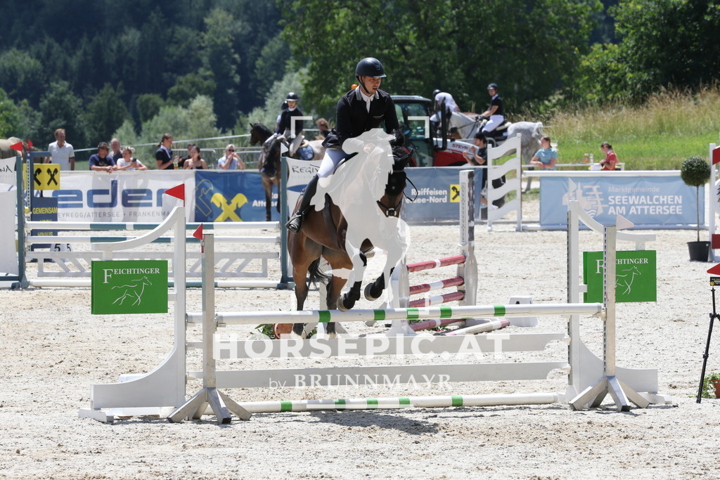 PP017895 | Willkommen bei Brunnmayr - Design & Fotografie – Ihrem Spezialisten für Reitturniere und Pferdeveranstaltungen in Oberösterreich, Salzburg und Bayern! Seit über 17 Jahren sind wir leidenschaftlich dabei.