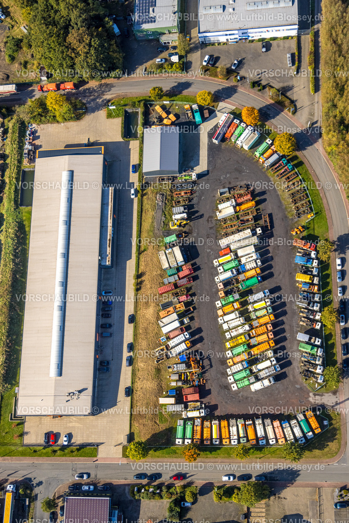 Selm241011689 | Luftbild, Mennes GmbH Glashersteller Firmengebäude im Gewerbegebiet Schachtstraße, LKW Stellplatz, Selm, Münsterland, Nordrhein-Westfalen, Deutschland