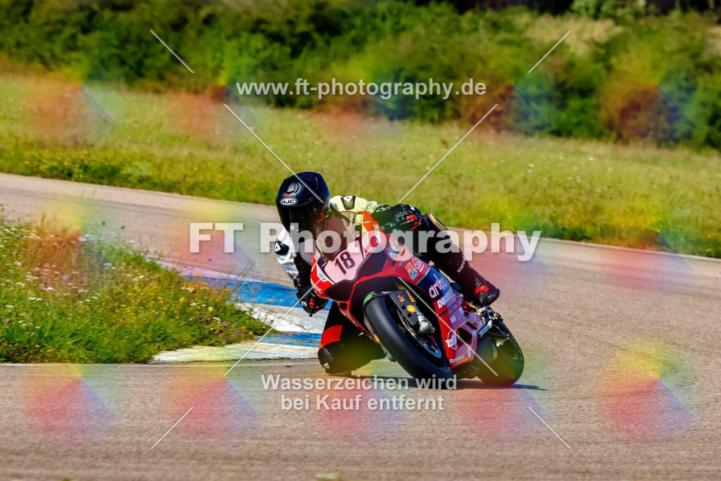 018-3556 | Hier findet Ihr Bilder von Touristenfahrten auf der Nürburgring Nordschleife oder von anderen Veranstaltungen die ich besucht habe. Viel Spass beim Durch Schauen 