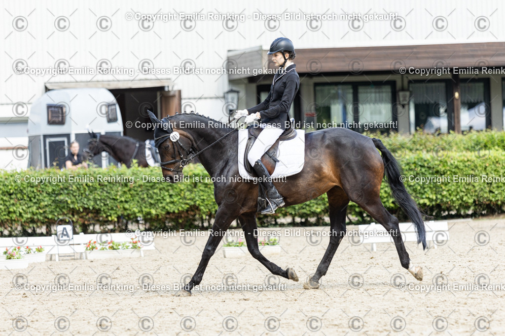 CL5A6036-2 | Emilia Reinking Fotografie - Realisiert mit Pictrs.com