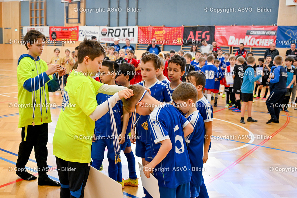 ASVÖ_ Fussballturnier SV Gallneukirchen_ 09.02.2025-175 | 09.02.2025, Gallneukirchen, AUT, ASVÖ, Fussball Nachwuchs Hallenturnier 2025, SV Gallneukirchen im Bild Teilnehmer U 9©Harald Dostal / fodo.media - Realisiert mit Pictrs.com