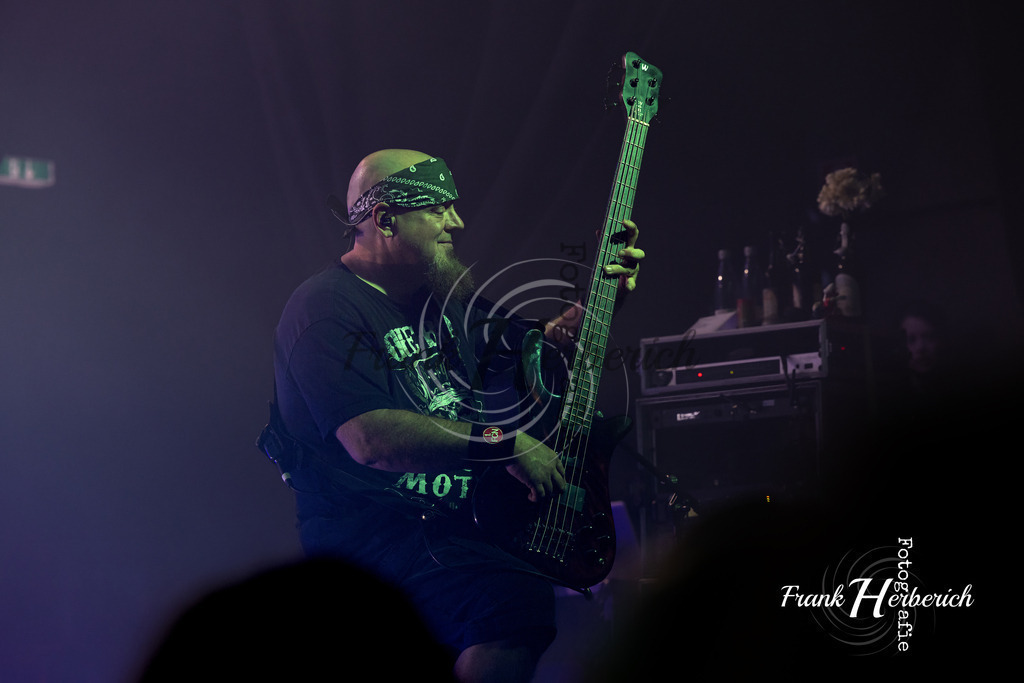 Justice | Frank Herberich Fotografie, Frank Herberich, Fotografie, Hochzeit, Portrait, St. Peter Ording, Ording, Westerhever, Nordsee, Frank Fotografie, Hardheim,  Odenwald,Walldürn, Band,Eventfotografie - Realisiert mit Pictrs.com