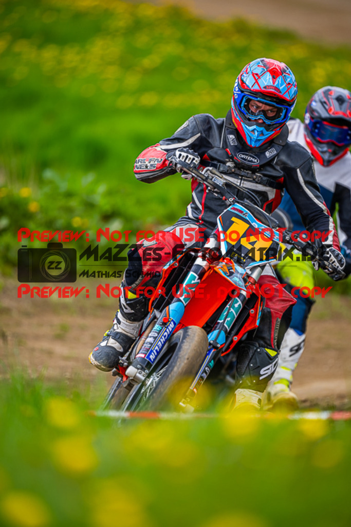 MaZZes_FotoMatrix_230506_0929 | S2