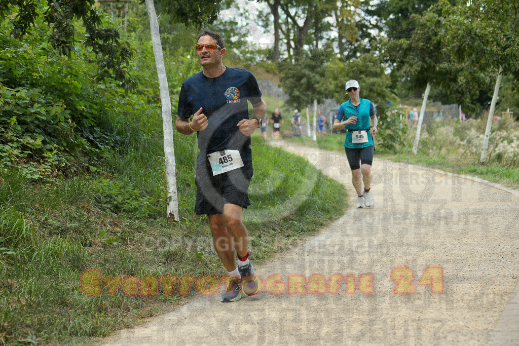 250824_1403_EX1_4817 | Sportfotografie im Rhein-Sieg Kreis, Köln, Bonn, NRW, Rheinland Pfalz, Hessen, etc. Unser Tätigkeitsfeld umfasst den Laufsport vom Volkslauf über den Marathon, Duathlon, Triathon bis zum Ultralauf wie Kölnpfad Ultra oder Schindertrail.