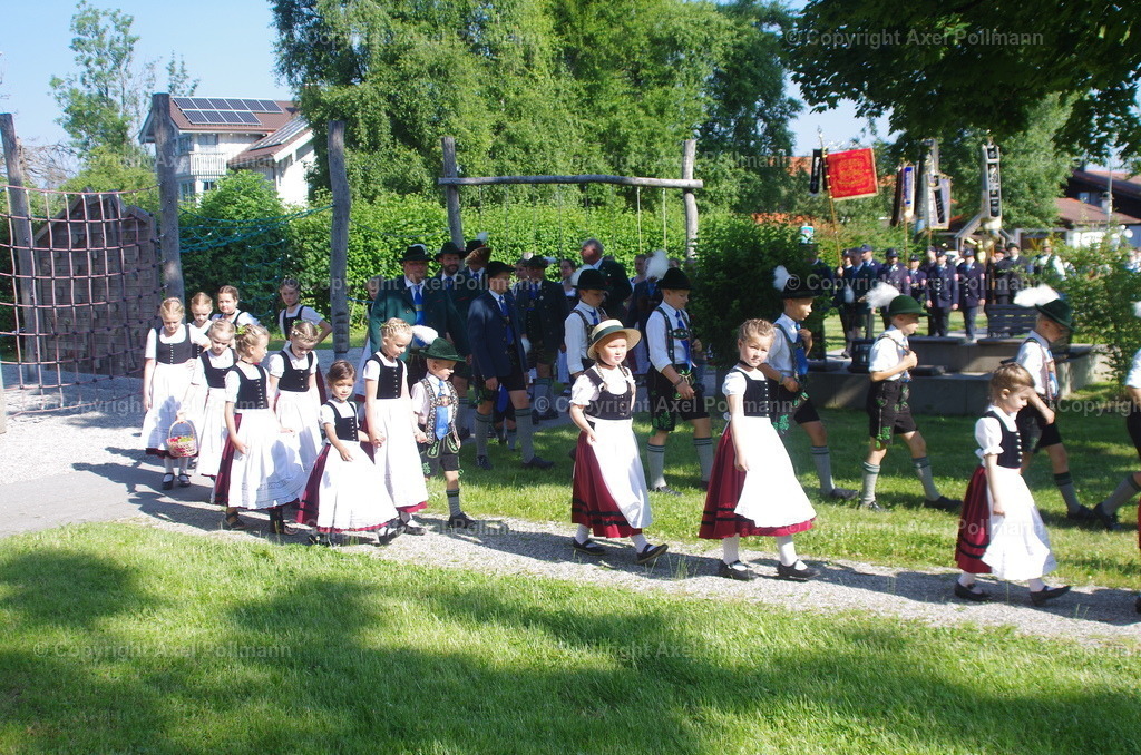 IMGP2856 | fotografiert von Axel PollmannLeonhardi Wallfahrt Benediktbeuern und Murnau, Fronleichnam, Fasching, Landschaft im Loisachtal und Benediktbeuern  - Realisiert mit Pictrs.com