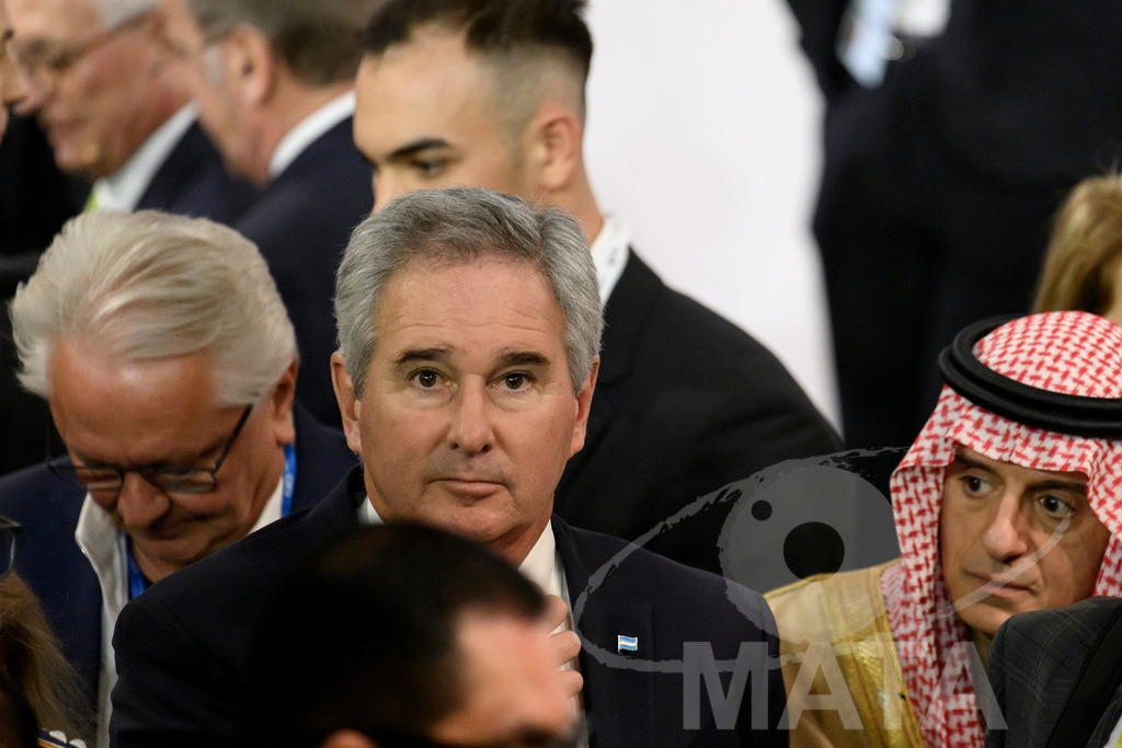 _DWA4219 | MATA IndoCon - Realisiert mit Pictrs.com