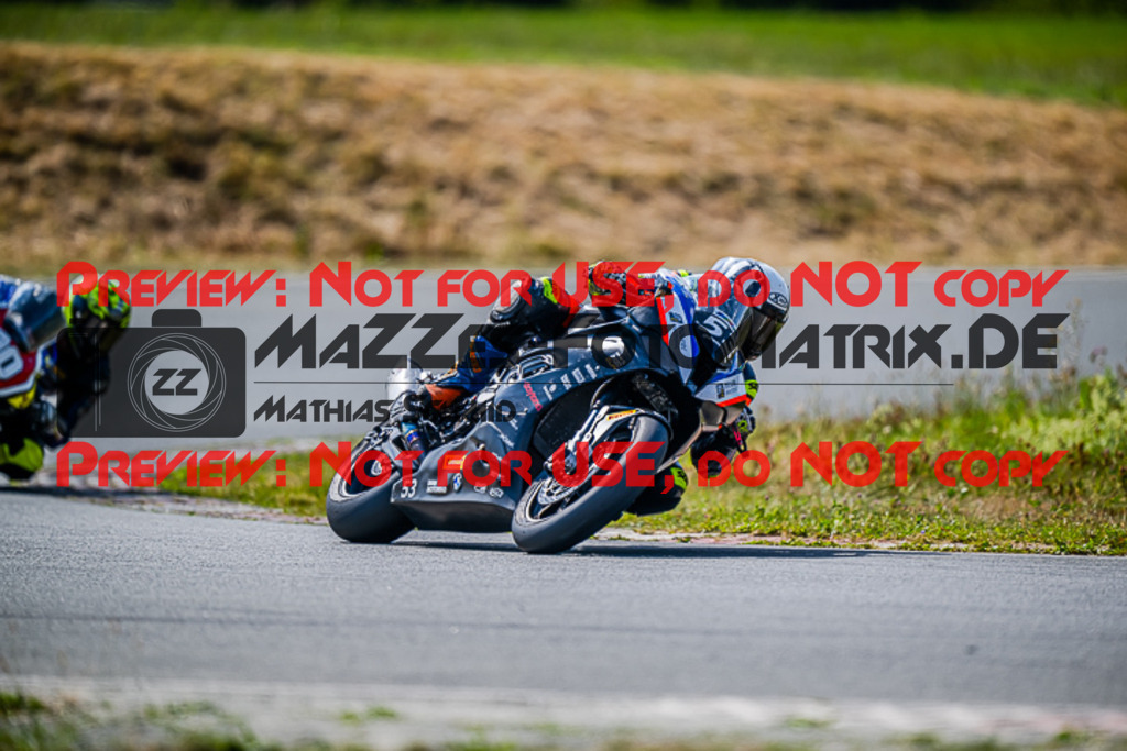MaZZes_FotoMatrix_220724_4759 | PRO SUPERSTOCK