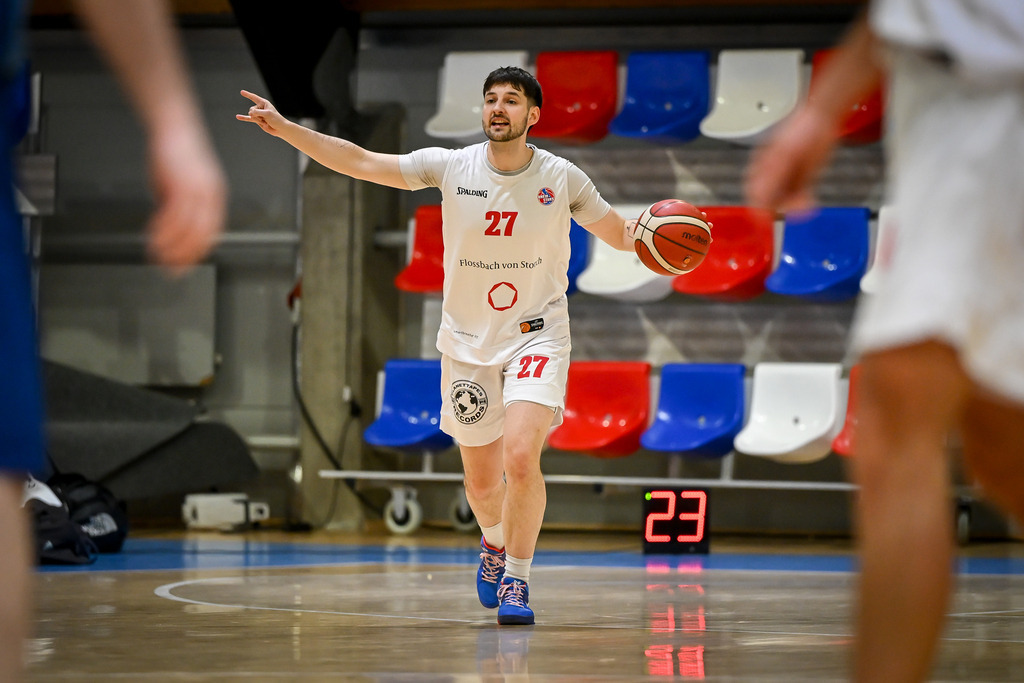 gml_007 | Fotos von Basketballspielen aus dem Raum NRW fotografiert von Gero Mueller-Laschet und Daniel Schaefer - Realisiert mit Pictrs.com