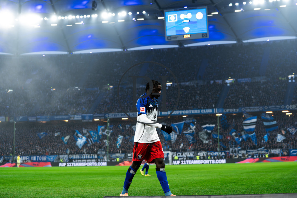 15.Spieltag HSV - SGE_SC-23 | Philipp-Heist - Realisiert mit Pictrs.com