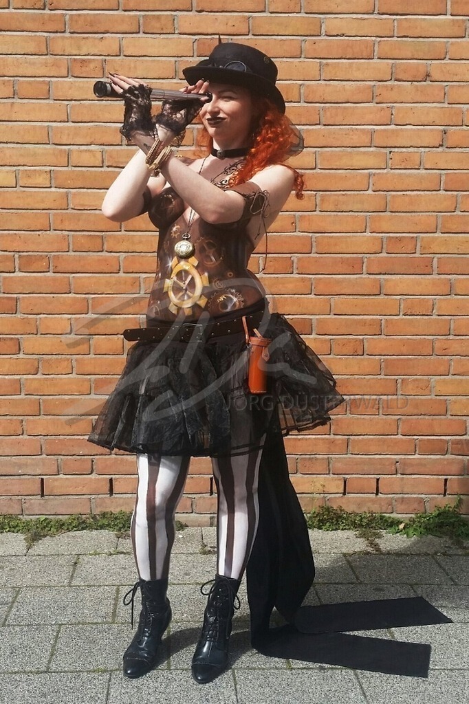 Bodypainting-STEAMPUNK_21.00.36 | #008 | Modell: Maria | Foto: Carsten Korwes - Realisiert mit Pictrs.com
